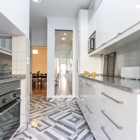 Grand Almirante By Homing * Lisboa