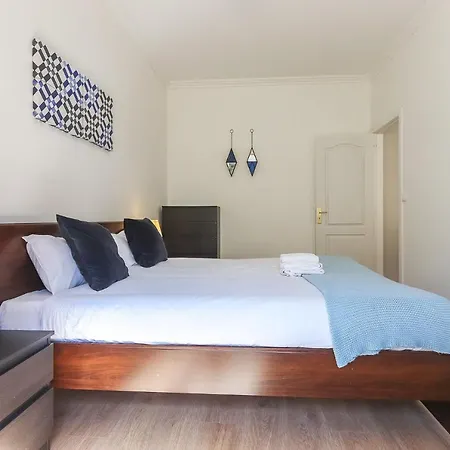 Grand Almirante By Homing Apartament *